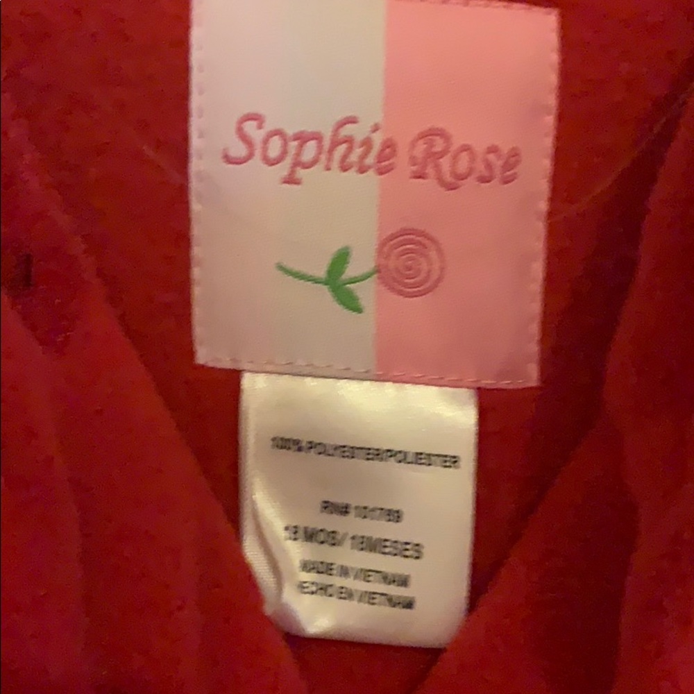 Red coat - Picture 3 of 5